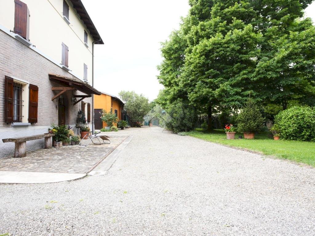 Villa Via Torretta, Calderara di Reno - photo 2