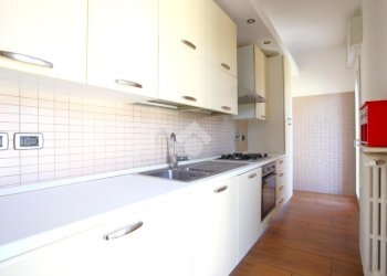 Three-room apartment Via Emilia, Anzola dell'Emilia - photo 4