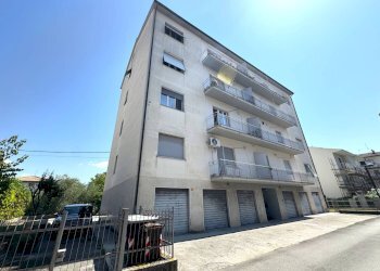 Foto 2 - Appartamento Via Martiri di Marzabotto, Fabriano - foto 2