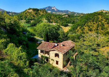 Foto 4 - Rustico via Castellano
 
53, Venarotta - foto 4
