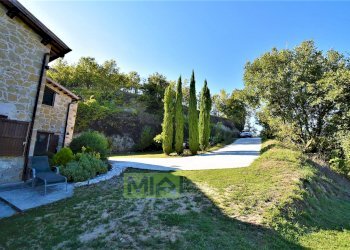 Foto 36 - Rustico via Castellano
 
53, Venarotta - foto 36
