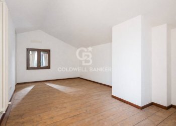 Foto 10 - Trilocale via serra di sotto
 
38, Montefiore Conca - foto 10