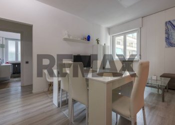 Sala da pranzo - Trilocale VIA BLIGNY
 
20, Varese - foto 4