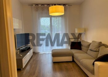 Soggiorno - Three-room apartment Via Giovanni Cimabue
 
7, Varese - photo 4