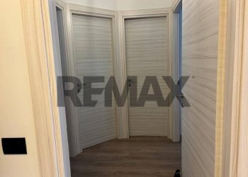 Hall / corridoio - Three-room apartment Via Giovanni Cimabue
 
7, Varese - photo 9