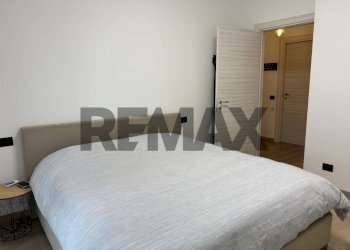 Camera / camera da letto - Three-room apartment Via Giovanni Cimabue
 
7, Varese - photo 11