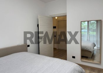 Camera / camera da letto - Three-room apartment Via Giovanni Cimabue
 
7, Varese - photo 13