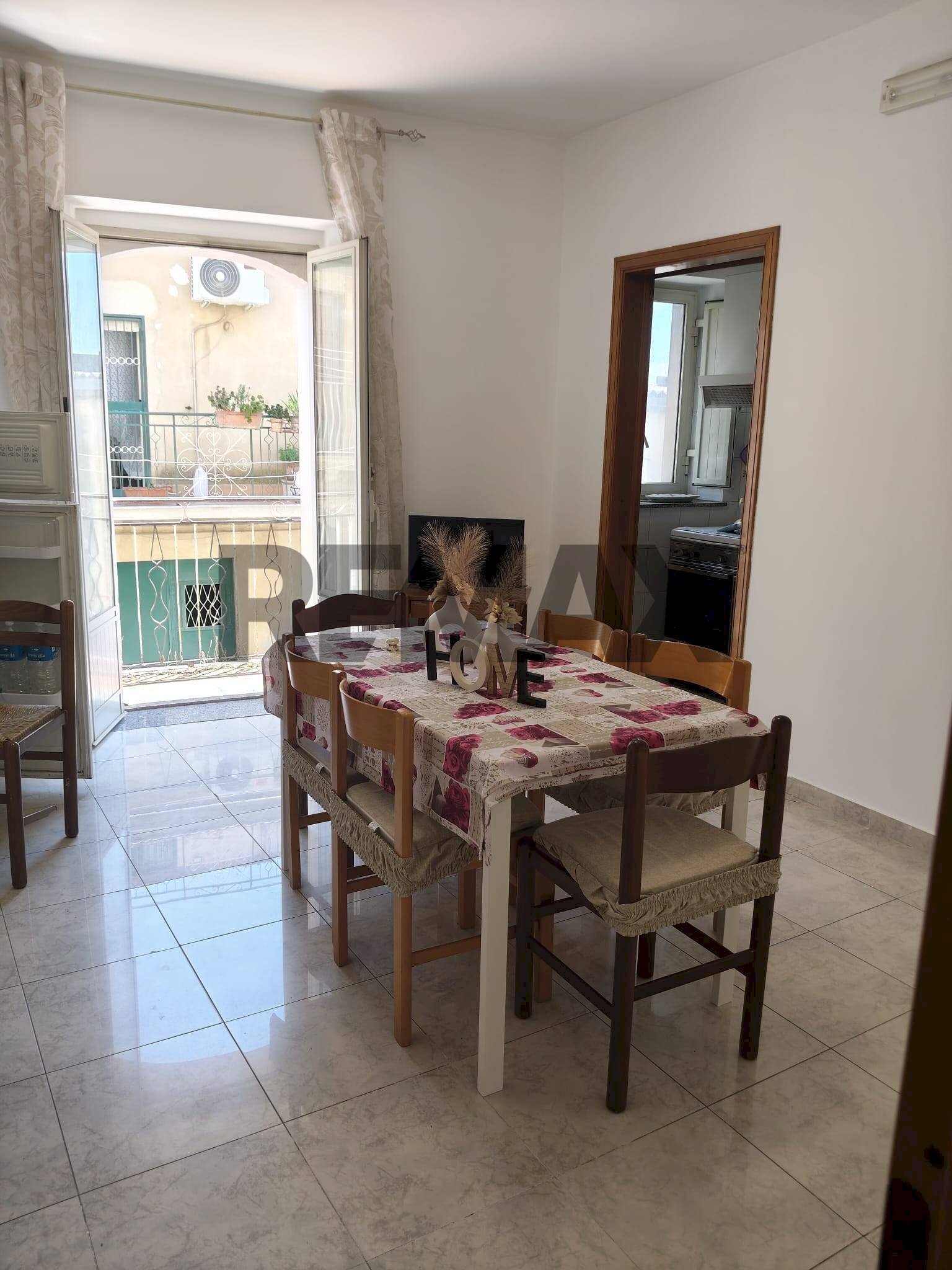 Sala da pranzo - Independent house Via San Leonardo
 
42, Caltagirone - photo 1