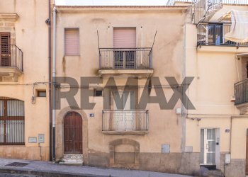 Edificio all\'aperto - Casa indipendente Via San Leonardo
 
42, Caltagirone - foto 1