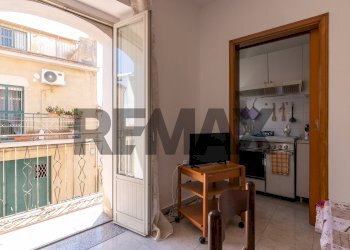 Soggiorno - Casa indipendente Via San Leonardo
 
42, Caltagirone - foto 3