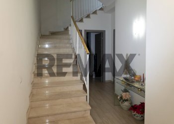Scale - Terraced Villa Via Nuovalucello
 
256, Catania - photo 28