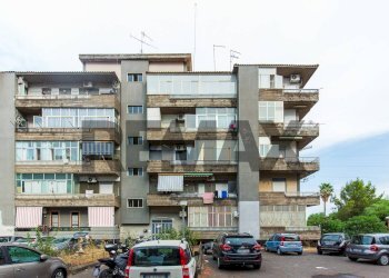 Edificio all\'aperto - Apartment Via Delle Robinie
 
4, Catania - photo 13