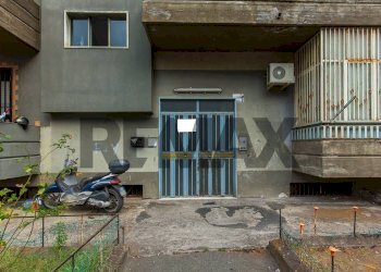 Edificio all\'aperto - Apartment Via Delle Robinie
 
4, Catania - photo 16