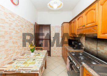 Cucina - Apartment Via Delle Robinie
 
4, Catania - photo 25