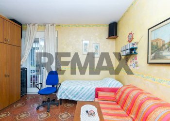 Camera / camera da letto - Apartment Via Delle Robinie
 
4, Catania - photo 34