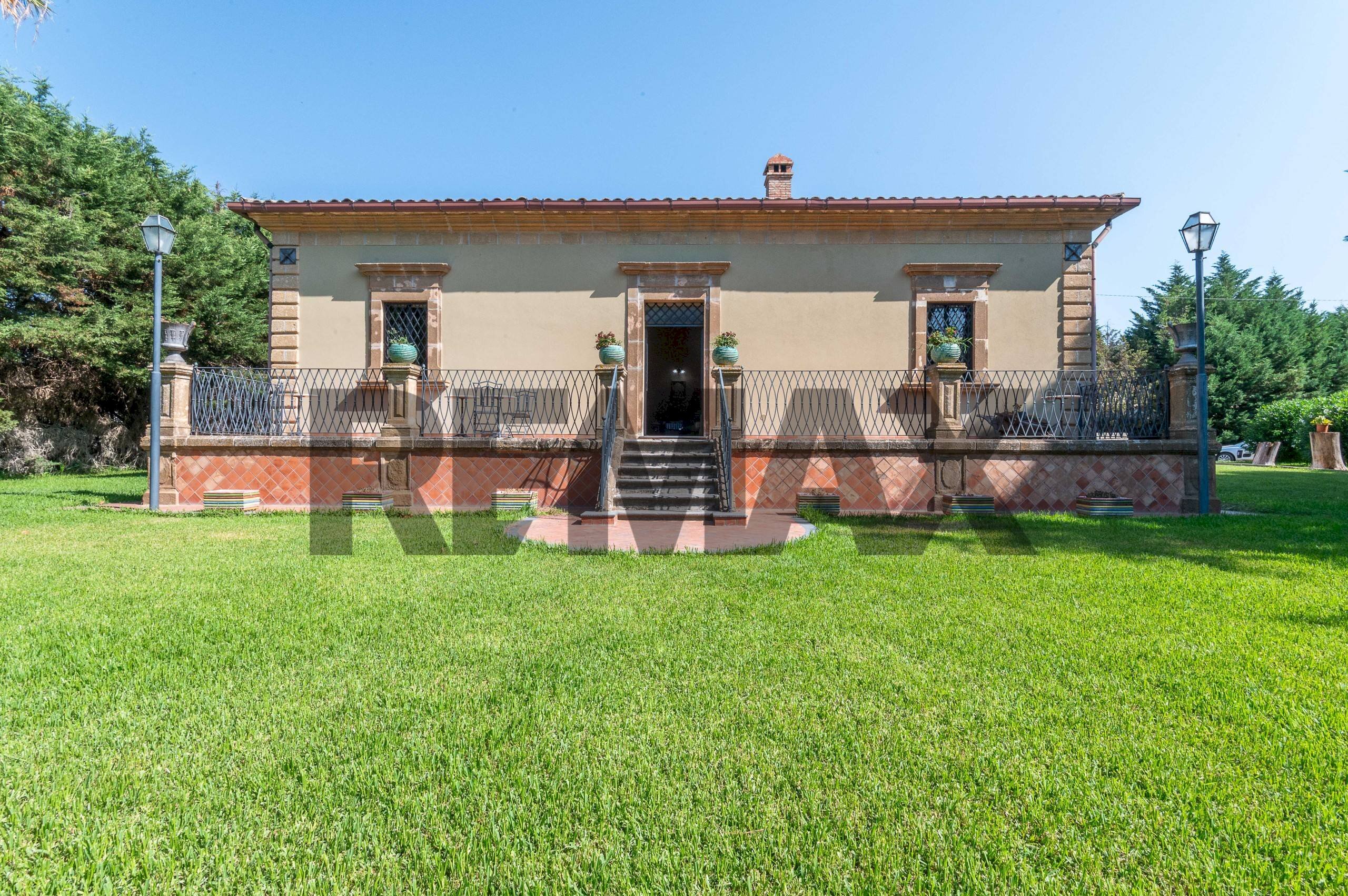 Casa all\'aperto - Villa Strada Statale 124
snc, Grammichele - foto 2