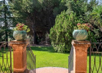 Giardino - Villa Strada Statale 124
 
snc, Grammichele - foto 1
