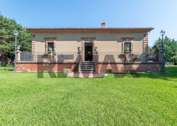 Casa all\'aperto - Villa Strada Statale 124
 
snc, Grammichele - foto 2