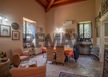 Sala da pranzo - Villa Strada Statale 124
 
snc, Grammichele - foto 12