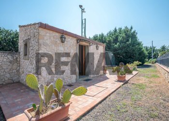 Casa all\'aperto - Villa Strada Statale 124
 
snc, Grammichele - foto 40