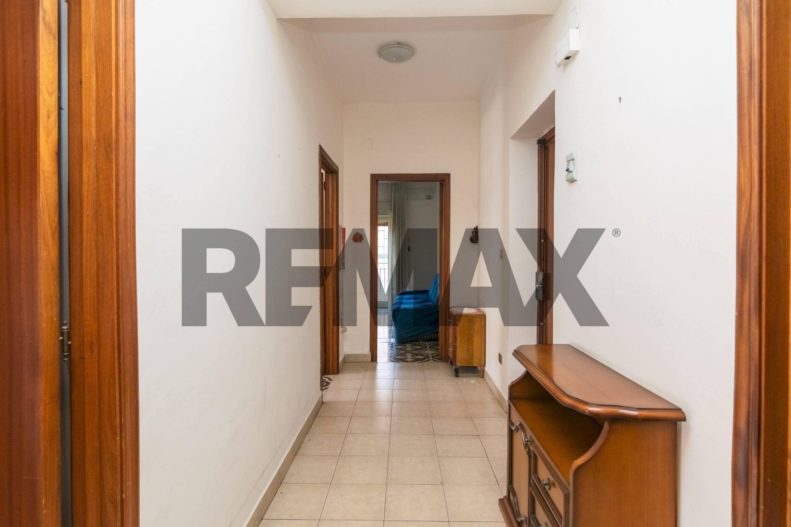 Hall / corridoio - Casa semi indipendente Via Salvatore Vigo
84/A, Acireale - foto 3