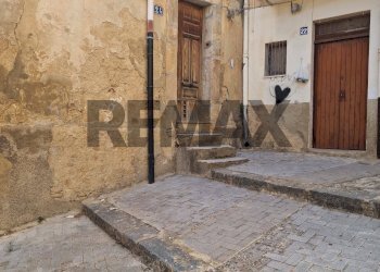 Edificio all\'aperto - Casa indipendente Via Vespo
 
24, Caltagirone - foto 4
