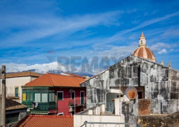 Edificio all\'aperto - Independent house Via Lucio Pulvirenti
 
17, Aci Sant'Antonio - photo 33