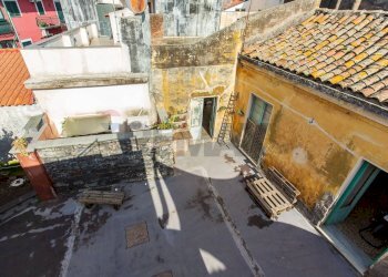 Edificio all\'aperto - Independent house Via Lucio Pulvirenti
 
17, Aci Sant'Antonio - photo 40