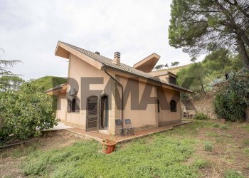 Casa all\'aperto - Villa C.da Cannarozzo
 
snc, Piazza Armerina - photo 2