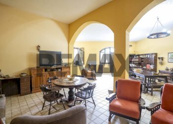 Sala da pranzo - Villa C.da Cannarozzo
 
snc, Piazza Armerina - photo 25