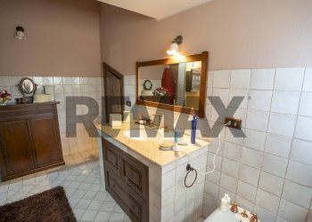 Bagno - Villa C.da Cannarozzo
 
snc, Piazza Armerina - photo 85