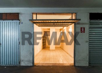 Parcheggio - Box Piazza Vittorio Emanuele
 
22, Sant'Agata Li Battiati - photo 3
