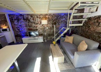 Soggiorno - Casa indipendente Vicolo Maura
12, Catania - foto 2
