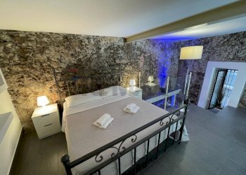 Camera / camera da letto - Casa indipendente Vicolo Maura
12, Catania - foto 6
