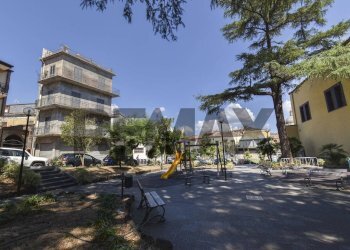 Edificio all\'aperto - Independent house Via Pardo
 
1, Randazzo - photo 4