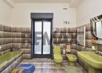 Bagno - Independent house Via Pardo
 
1, Randazzo - photo 14