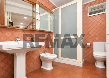 Bagno - Villa Via Maccarello
 
39, Catania - foto 34