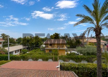 Casa all\'aperto - Villa Via Maccarello
 
39, Catania - foto 54