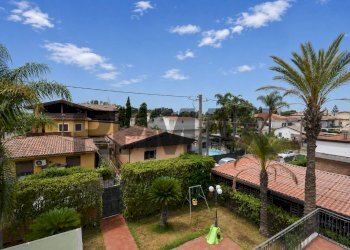 Casa all\'aperto - Villa Via Maccarello
 
39, Catania - foto 55