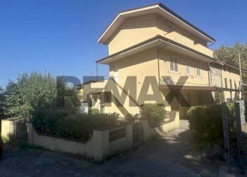 Casa all\'aperto - Independent house via sarzanese sud
 
1038-1044, Massarosa - photo 1