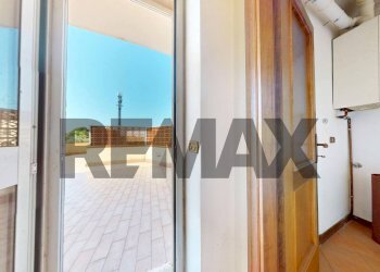 Hall / corridoio - Independent house via sarzanese sud
 
1038-1044, Massarosa - photo 15