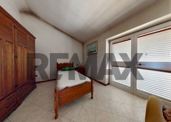 Camera / camera da letto - Independent house via sarzanese sud
 
1038-1044, Massarosa - photo 25