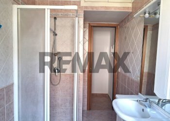 Bagno - One-room apartment VIA VETULONIA
37, Roma - photo 11
