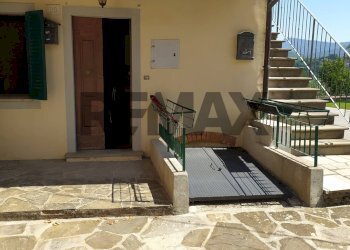 Casa all\'aperto - Quadrilocale Località Centro Terrossola
 
20, Bibbiena - foto 2