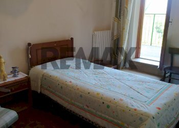 Camera / camera da letto - Quadrilocale Località Centro Terrossola
 
20, Bibbiena - foto 8