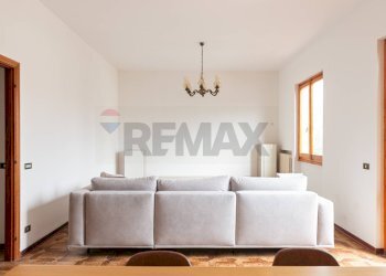 Soggiorno - Casa indipendente VIA DONINZETTI
1, Bucine - foto 7