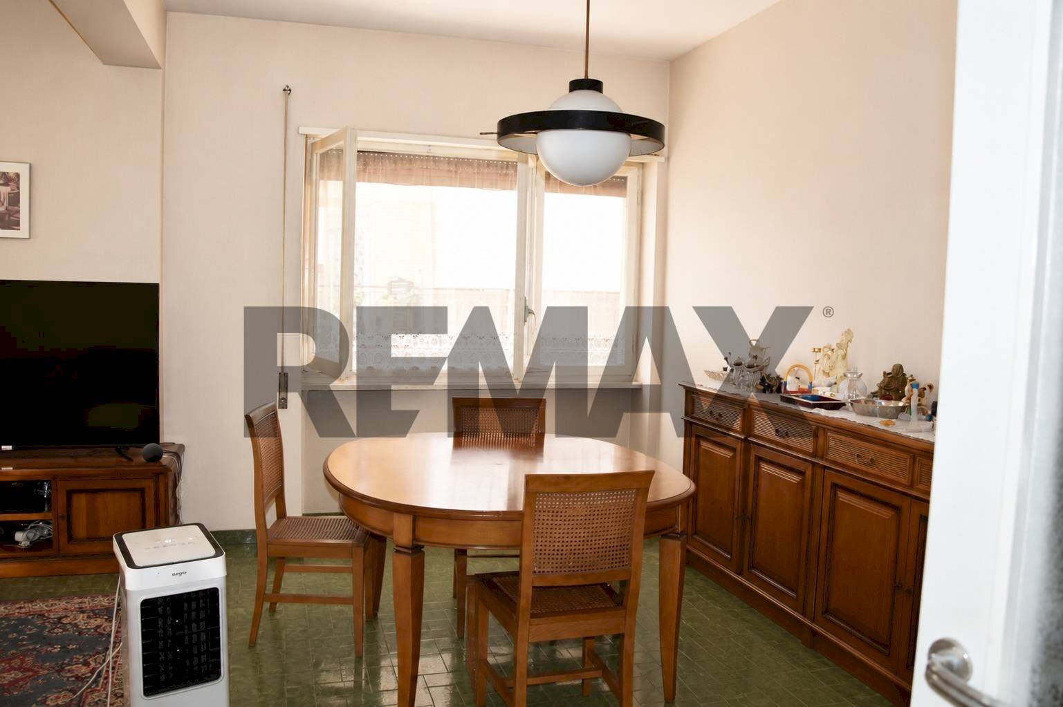 Sala da pranzo - Trilocale Via Odessa
22, Pomezia - foto 2