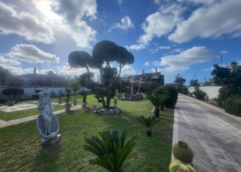 Giardino - Casa indipendente Via Luigi Boccherini
15, Anzio - foto 14