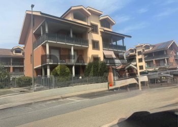 Edificio all\'aperto - Quadrilocale VIA ROSSINI
 
1/BIS, Beinasco - foto 1