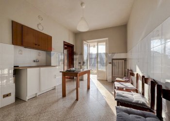 Cucina - Independent house Viacolo Castello
 
8, Palestro - photo 13